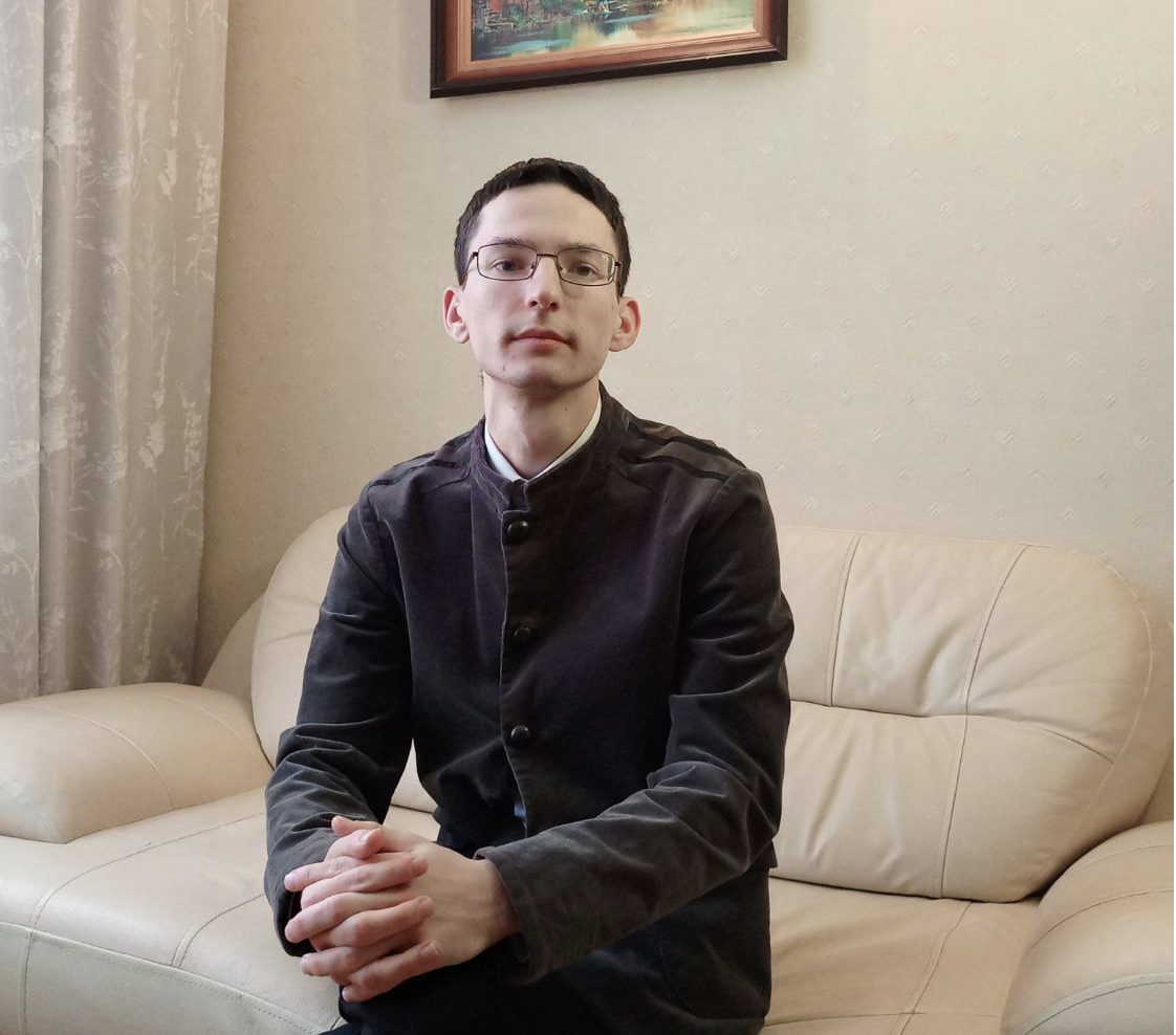 Portrait of Daniil, Latin and Ancient Greek instructor at AKRO